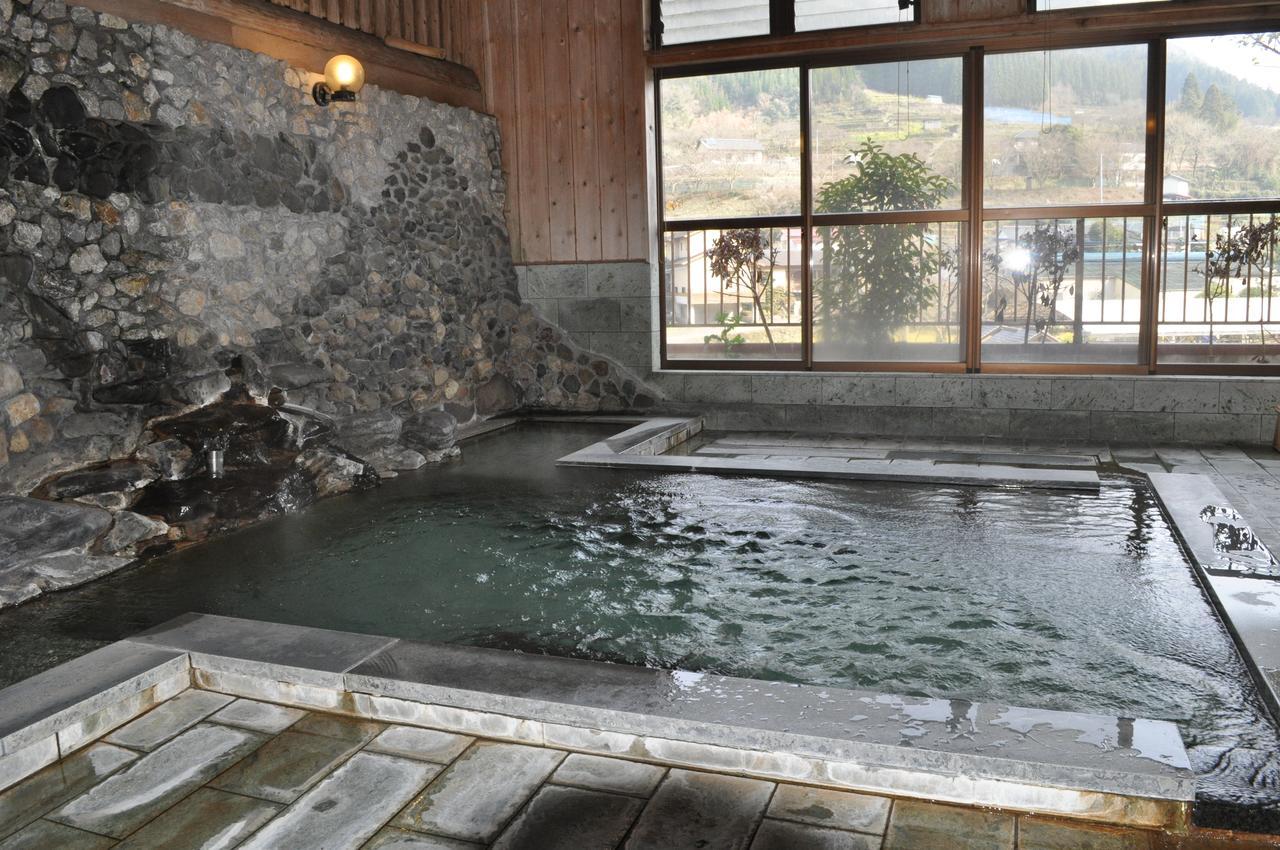 Отель Yunotsuru Onsen Asahiso Minamata Экстерьер фото